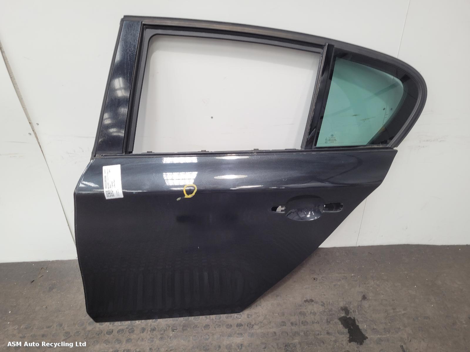 View Auto part L Rear Door Bmw 1 Series 2011