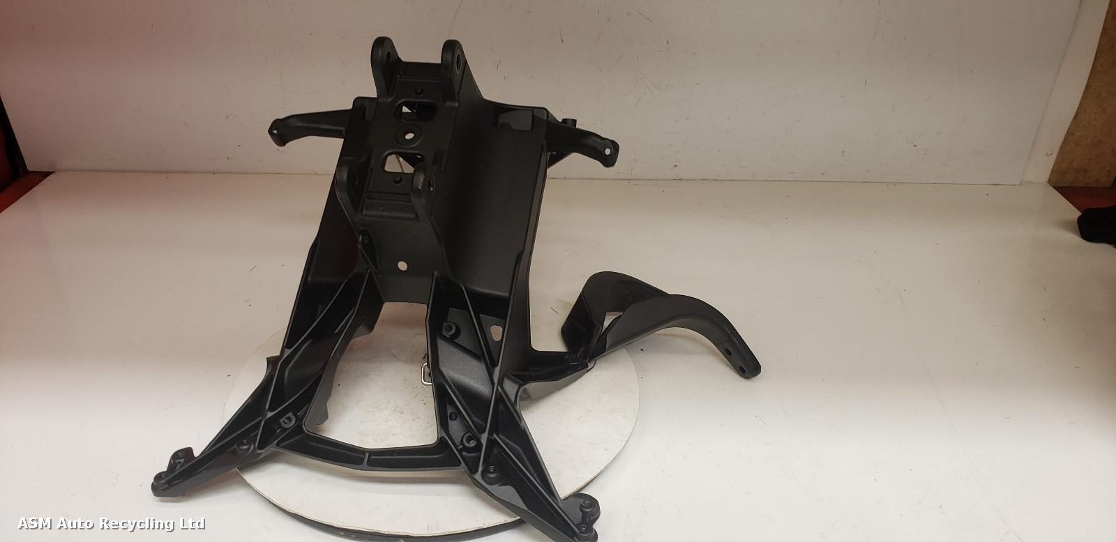 View Auto part Misc Bracket Zontes Zt368-g 2026
