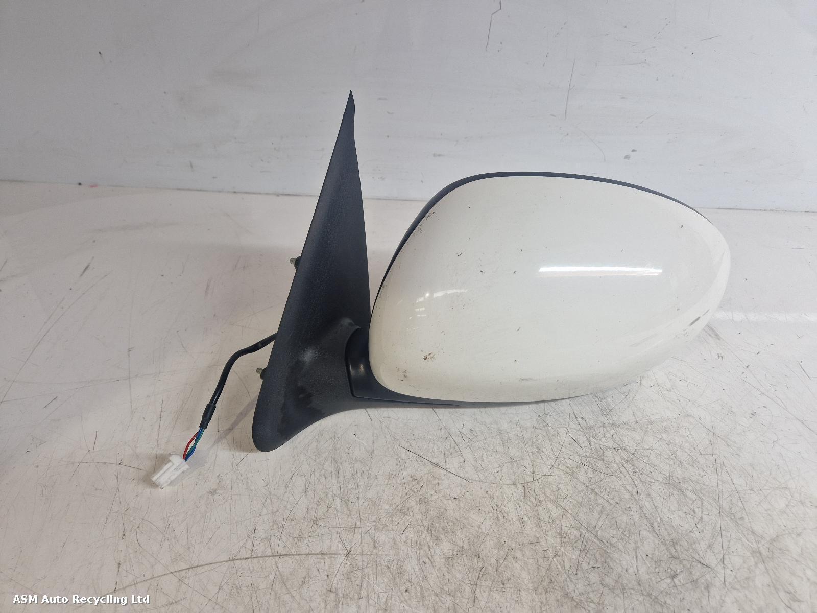 View Auto part L Door Mirror Nissan Juke 2012
