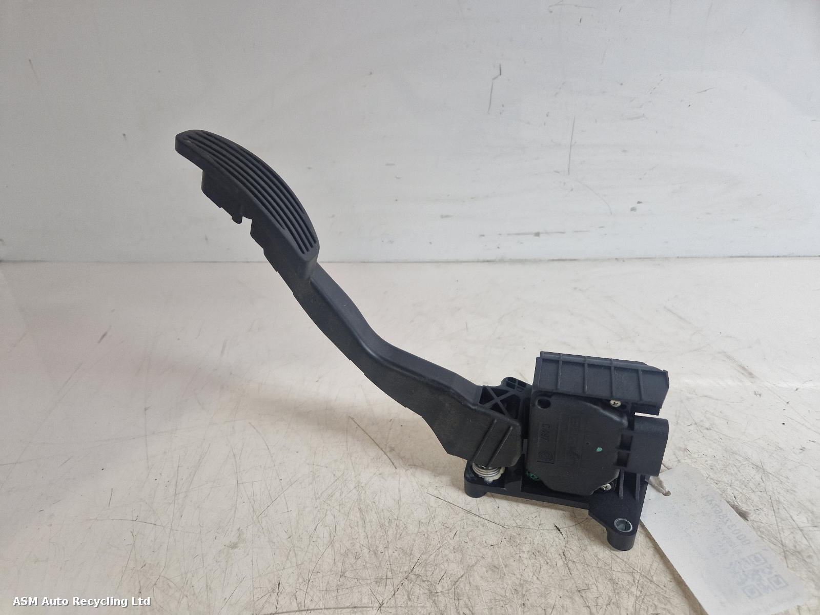 View Auto part Pedal Potentiometer Fiat 500 2008