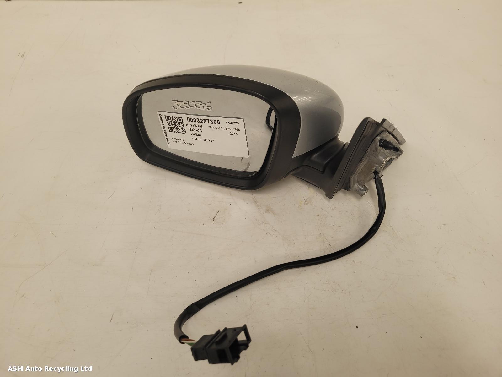 View Auto part L Door Mirror Skoda Fabia 2011