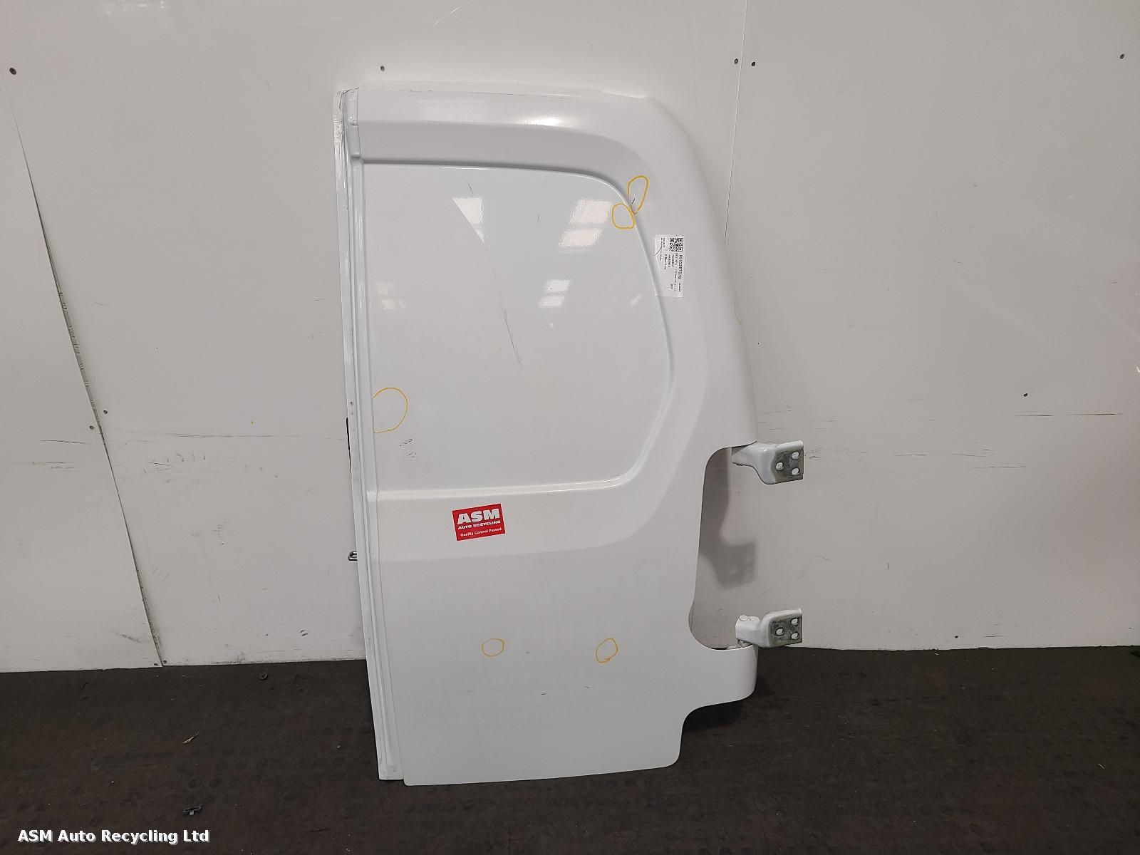View Auto part R Rear Door Peugeot Partner 2017