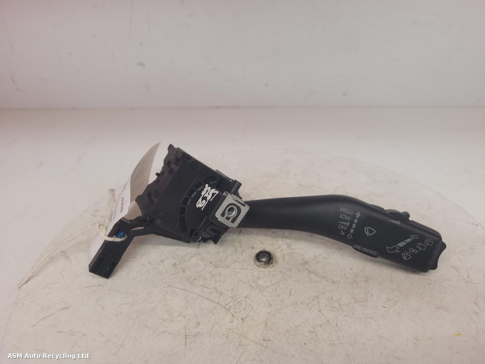 View Auto part Combination Switch Volkswagen Golf 2009