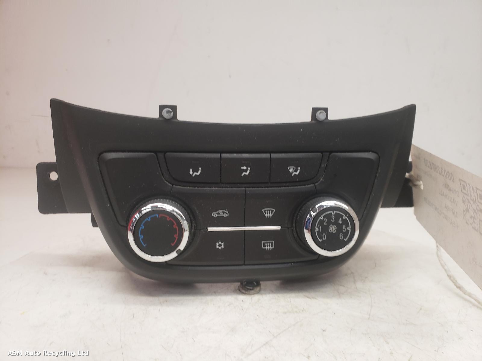 View Auto part Heater/AC Controller Vauxhall Zafira 2014