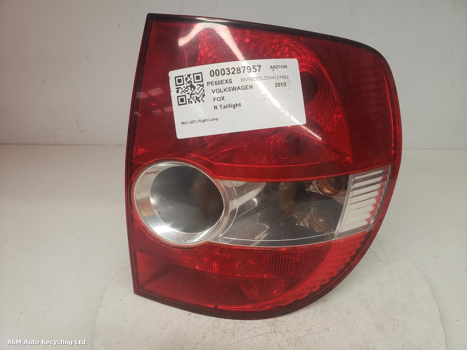 View Auto part R Taillight Volkswagen Fox 2010