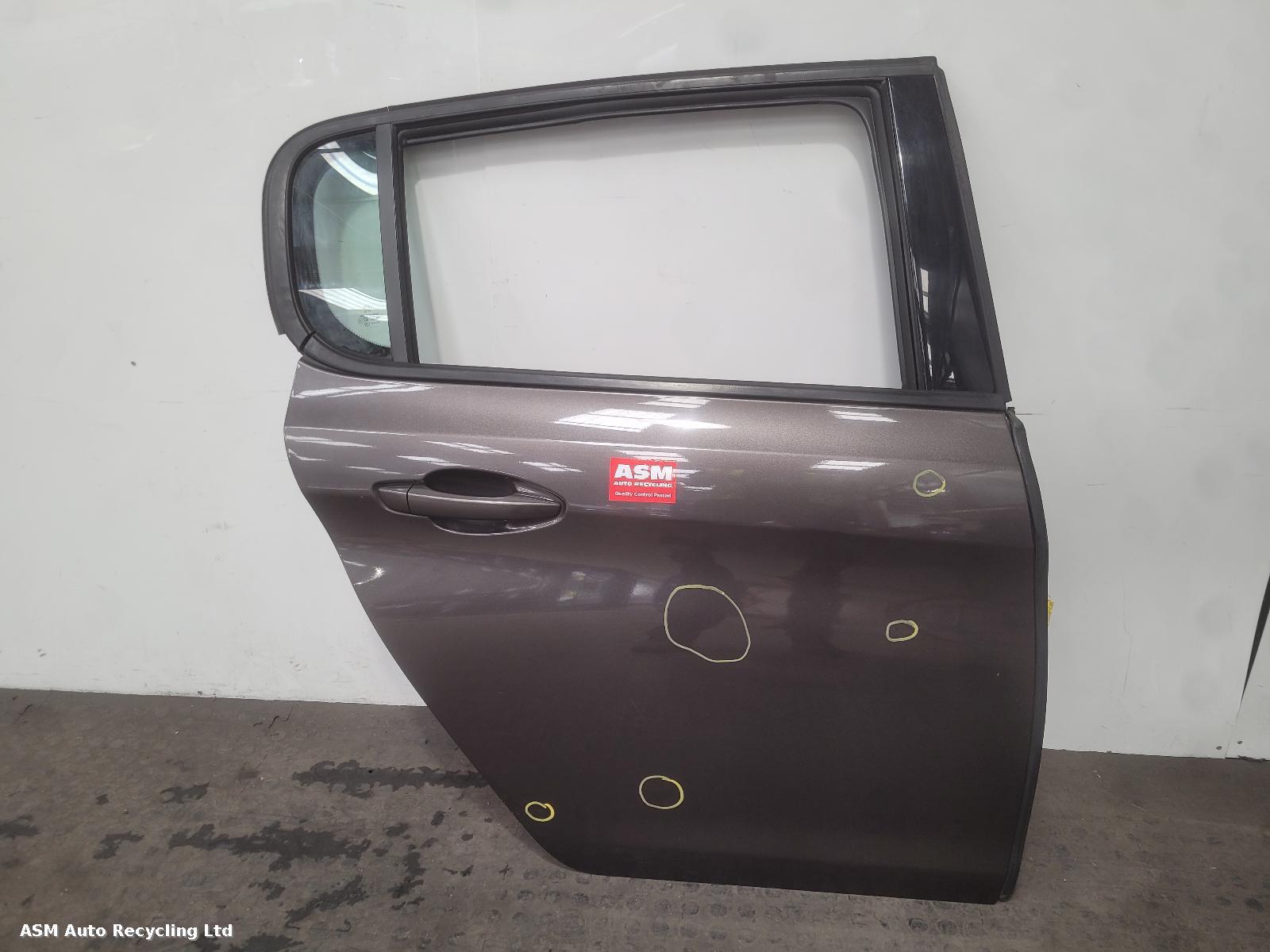 View Auto part R Rear Door Peugeot 308 2014