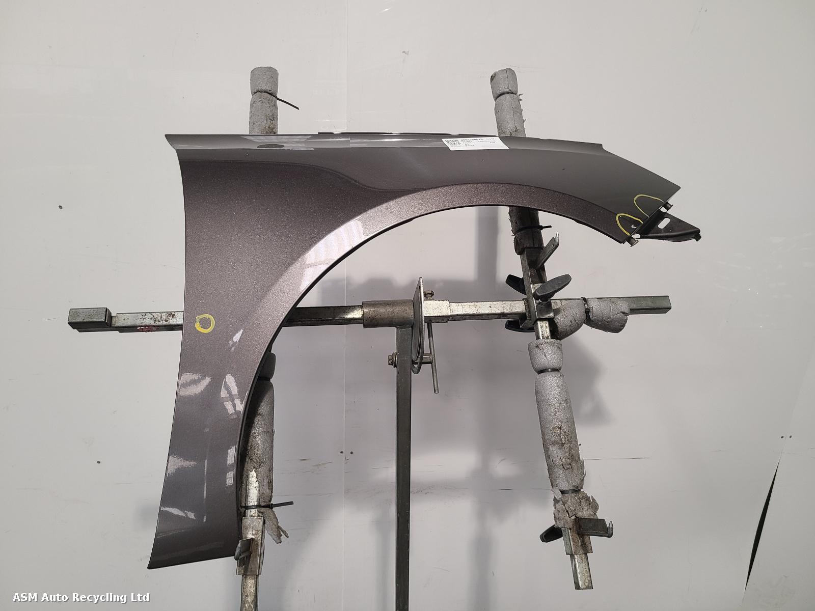 View Auto part R Wing Peugeot 308 2014