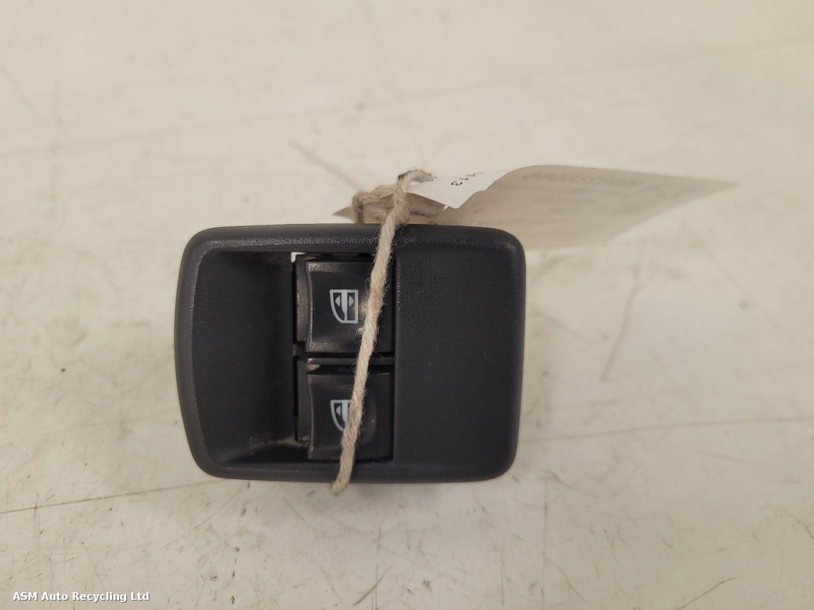 View Auto part Elect. Window Switch Mercedes Citan 2015
