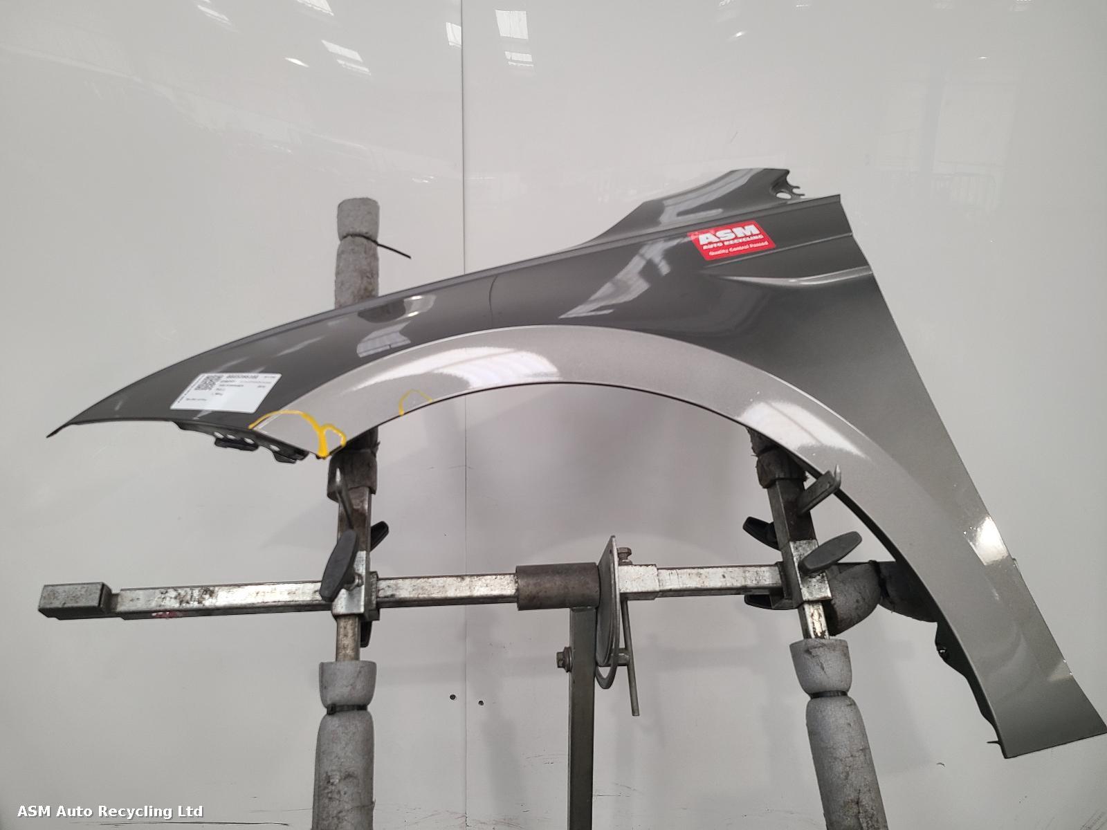 View Auto part L Wing Volkswagen Polo 2019