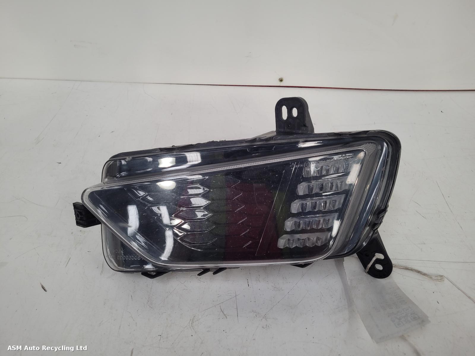 View Auto part Fog Lamp Volkswagen Polo 2019