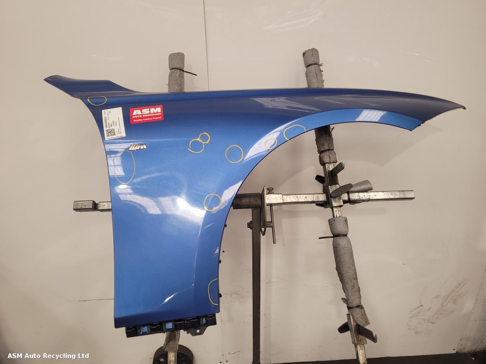 View Auto part R Wing Bmw 3 Series 2016