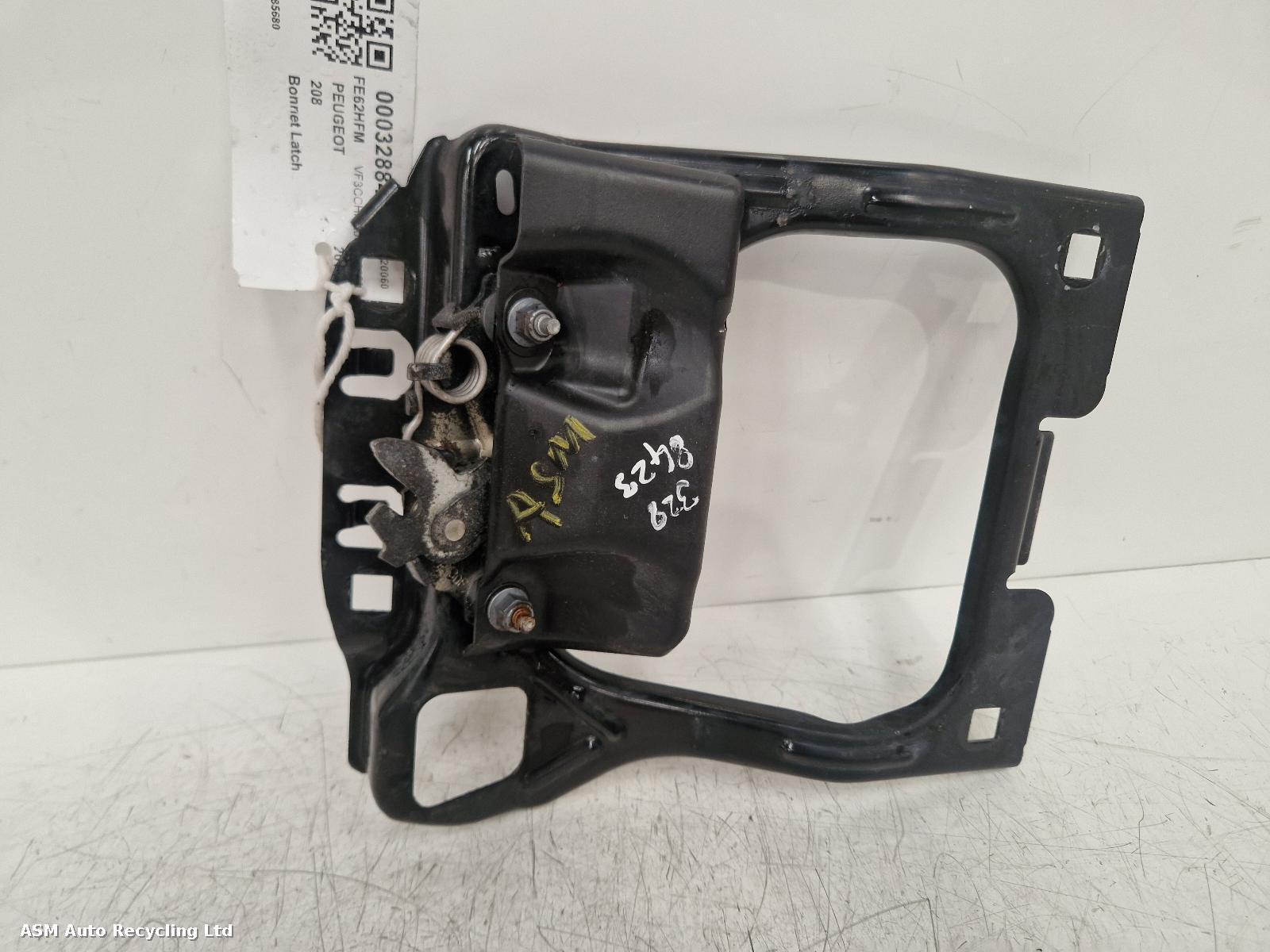 View Auto part Bonnet Latch Peugeot 208 2012