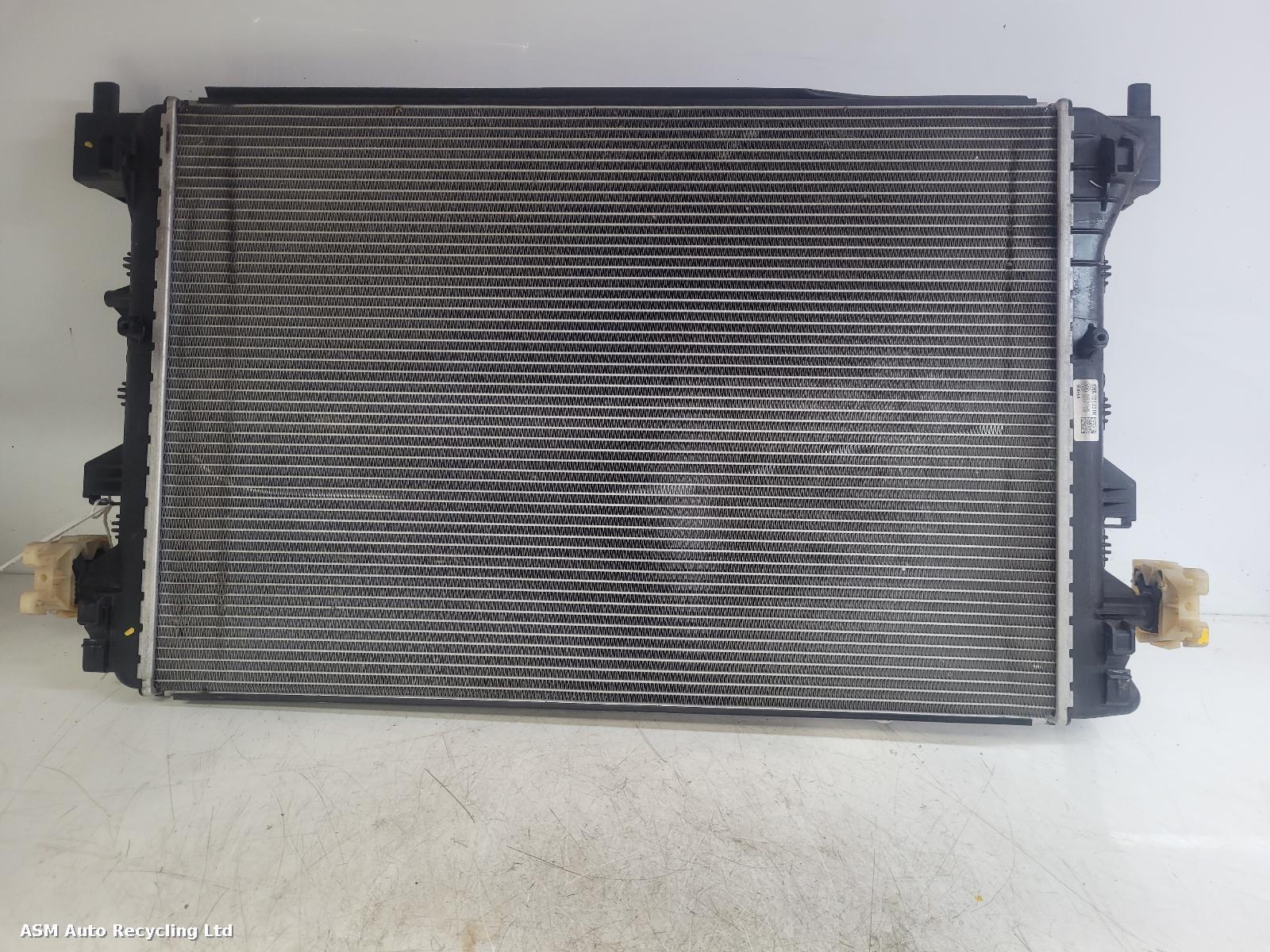 View Auto part Radiator Volkswagen Golf 2025