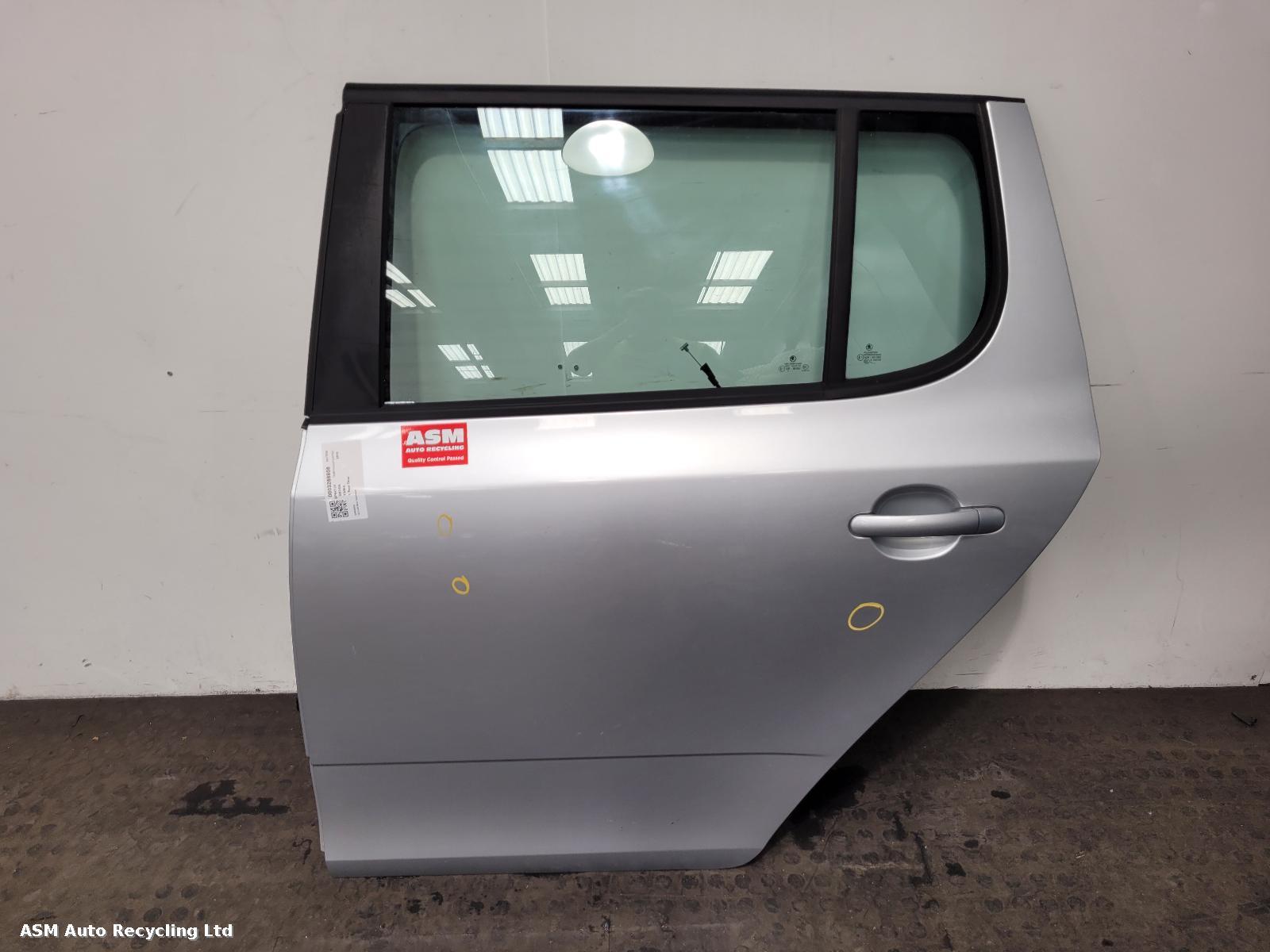 View Auto part L Rear Door Skoda Fabia 2015