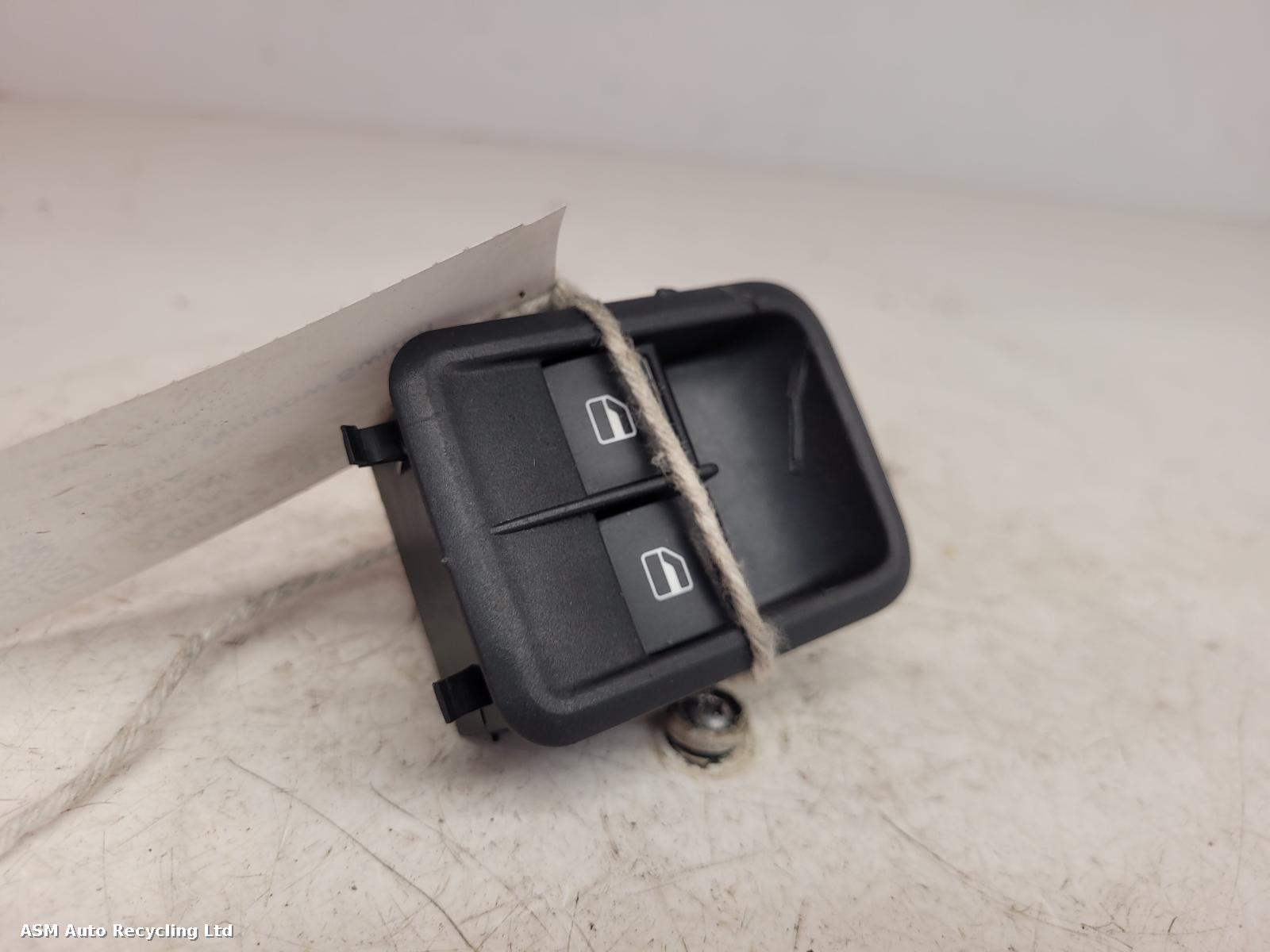 View Auto part Elect. Window Switch Skoda Fabia 2015