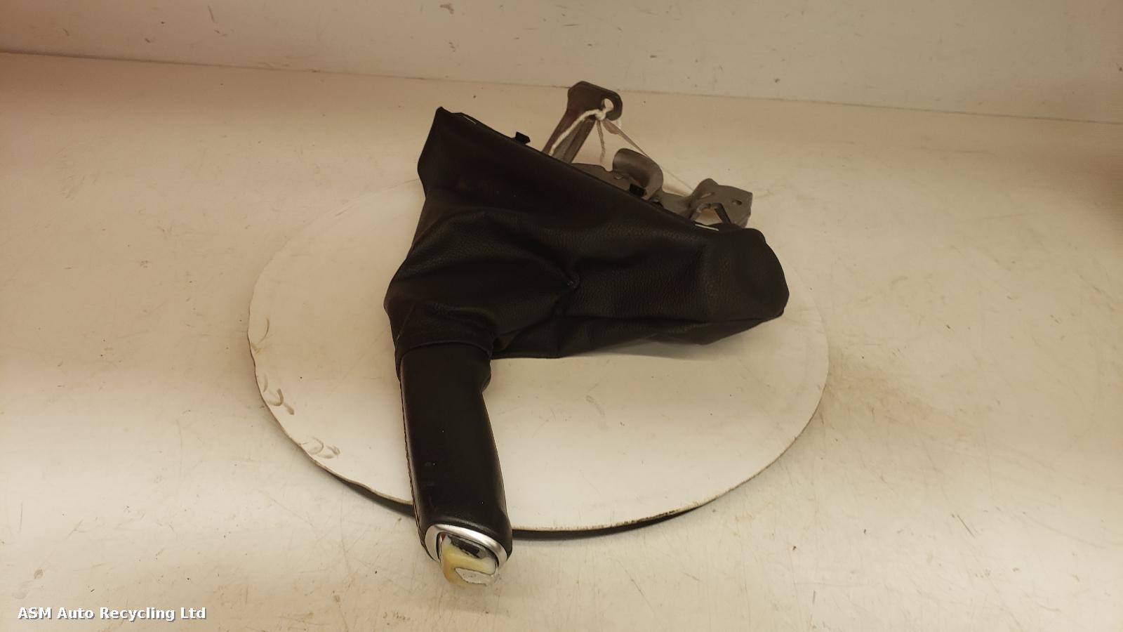 View Auto part Handbrake Lever/Button/Assembly Vauxhall Corsa 2015