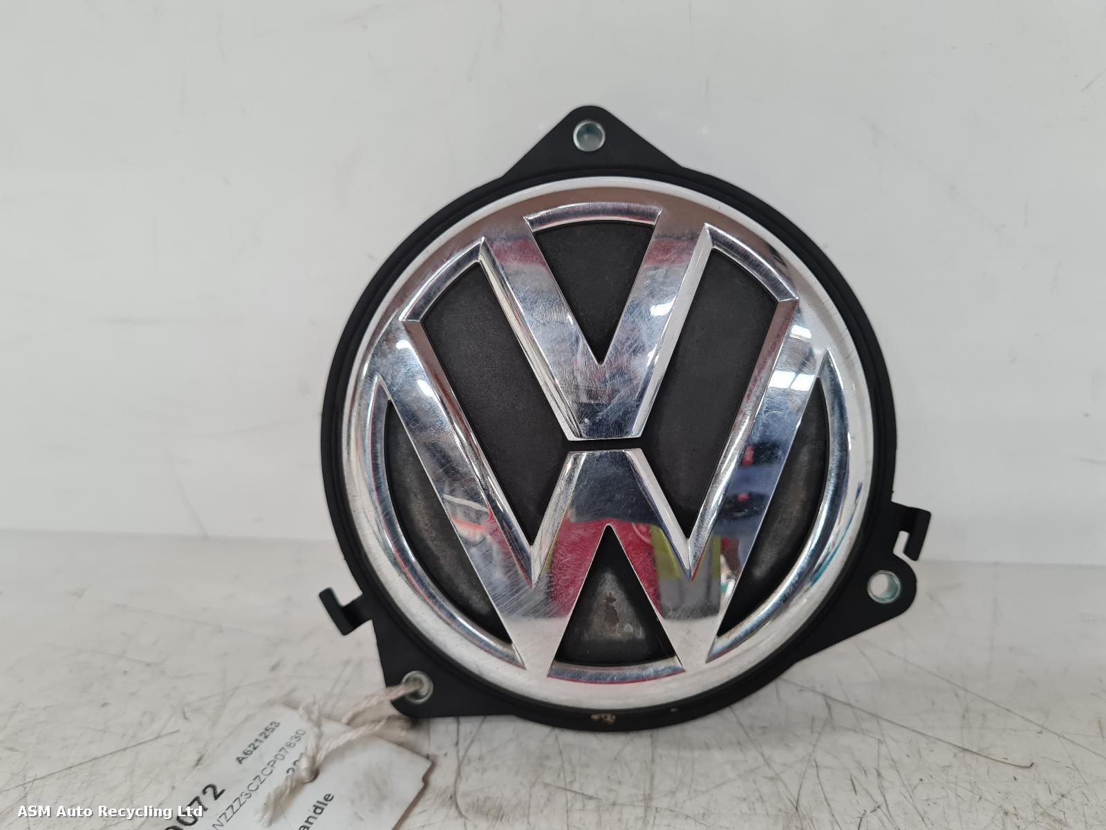 View Auto part Tailgate Handle Volkswagen Passat 2012