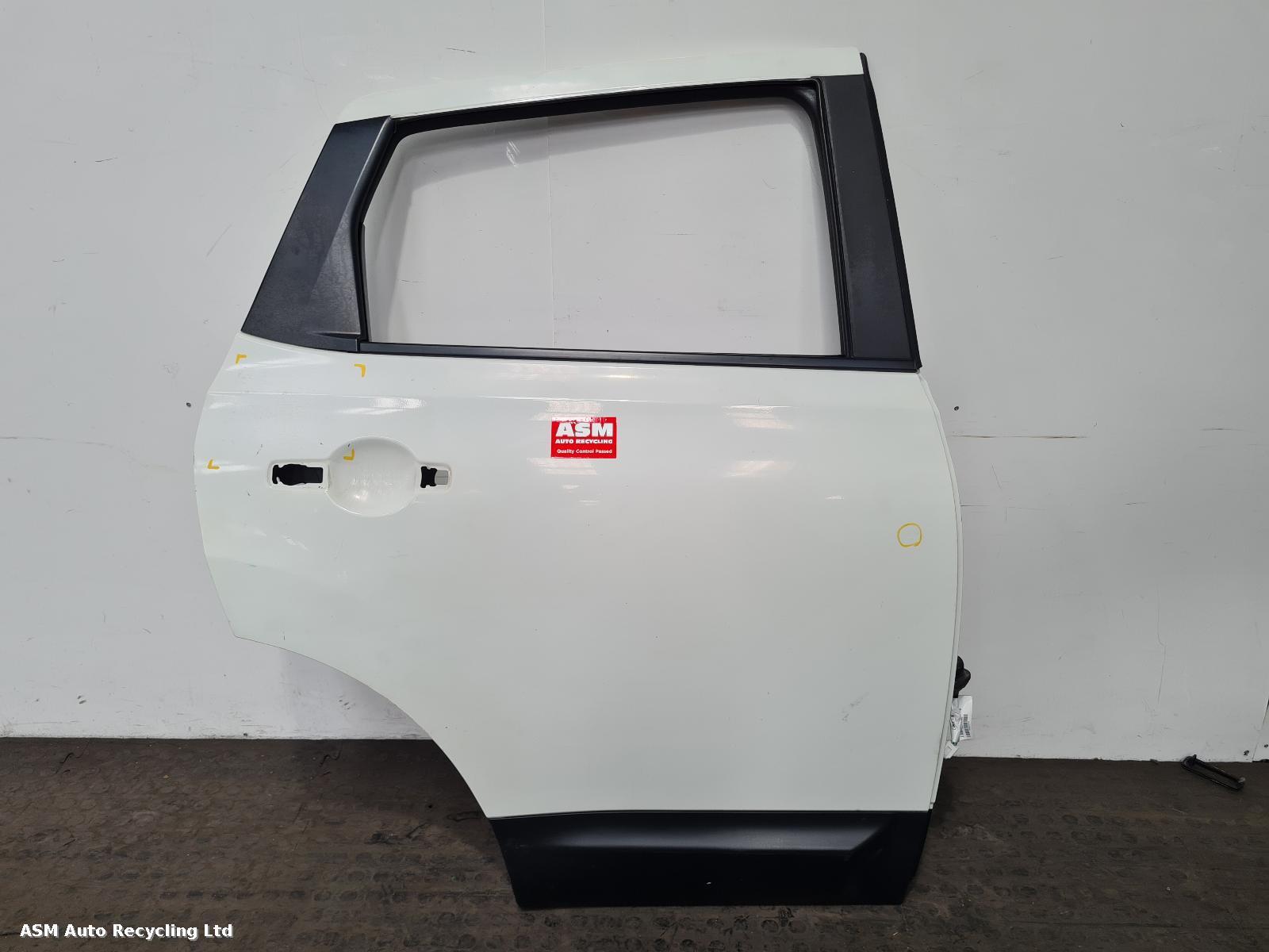 View Auto part R Rear Door Nissan Qashqai 2012