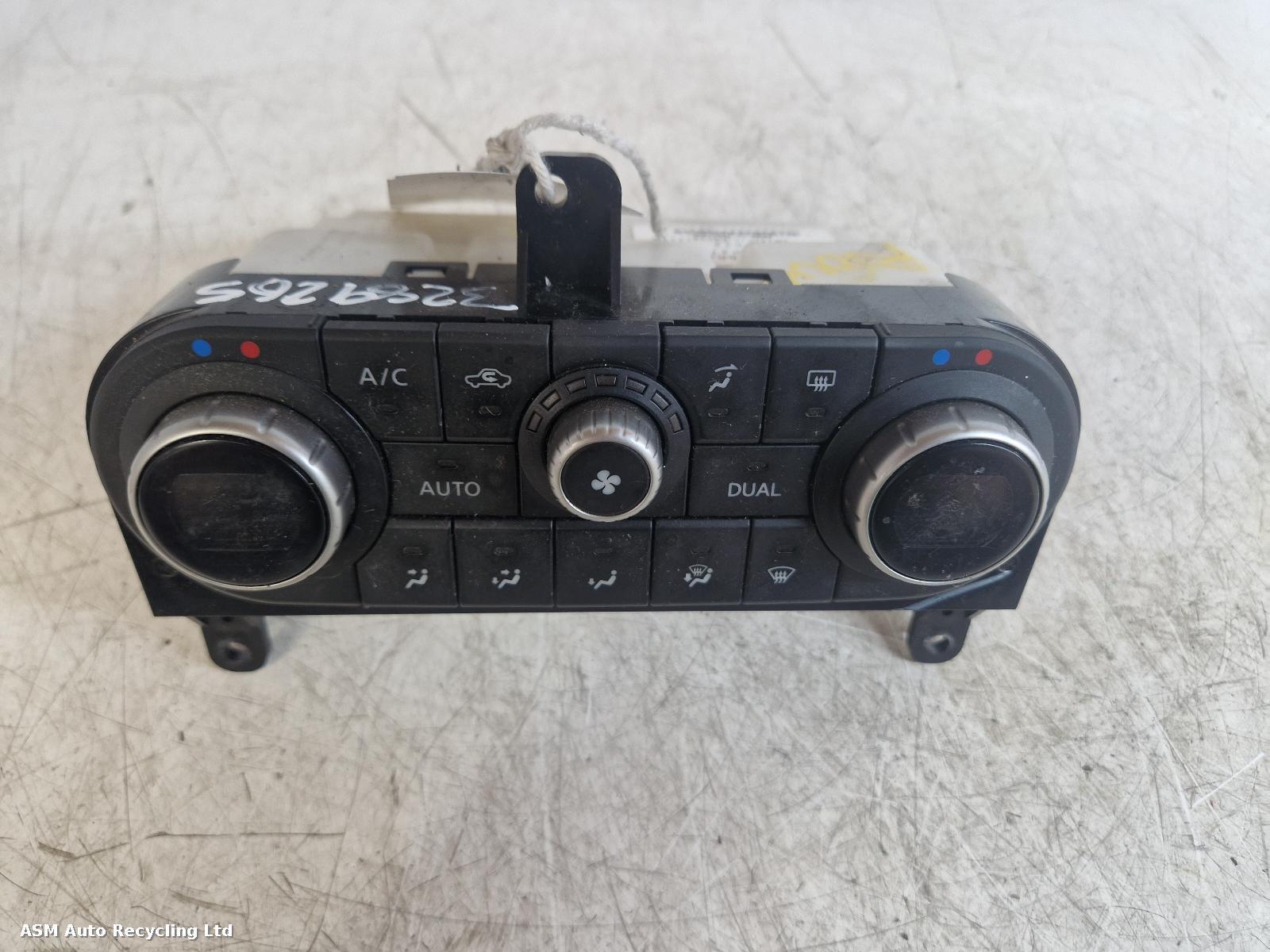 View Auto part Heater/AC Controller Nissan Qashqai 2012