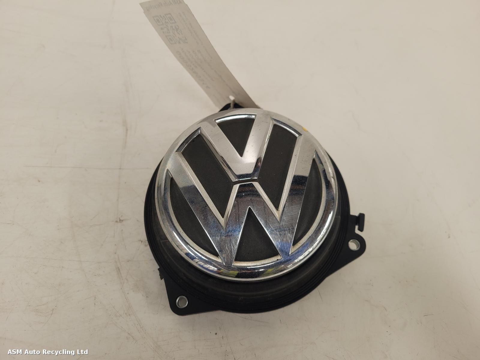 View Auto part Tailgate Handle Volkswagen Golf 2009