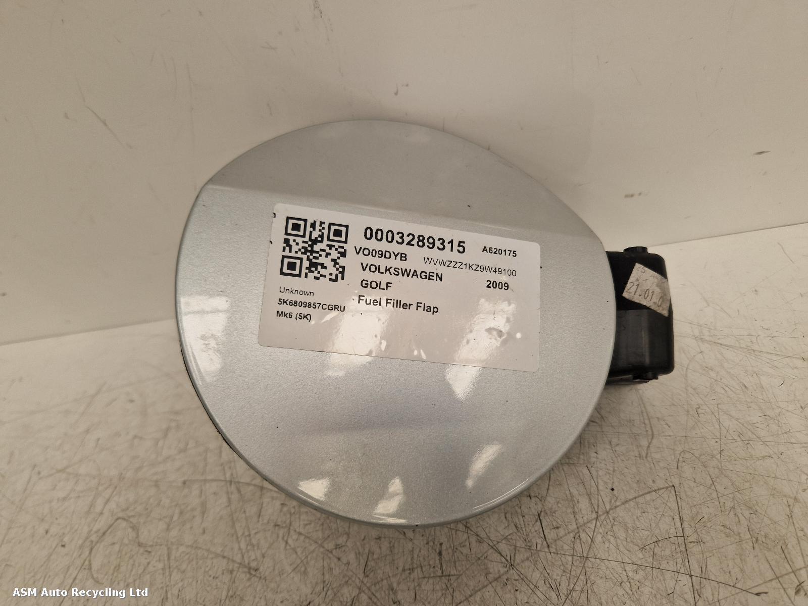 View Auto part Fuel Filler Flap Volkswagen Golf 2009