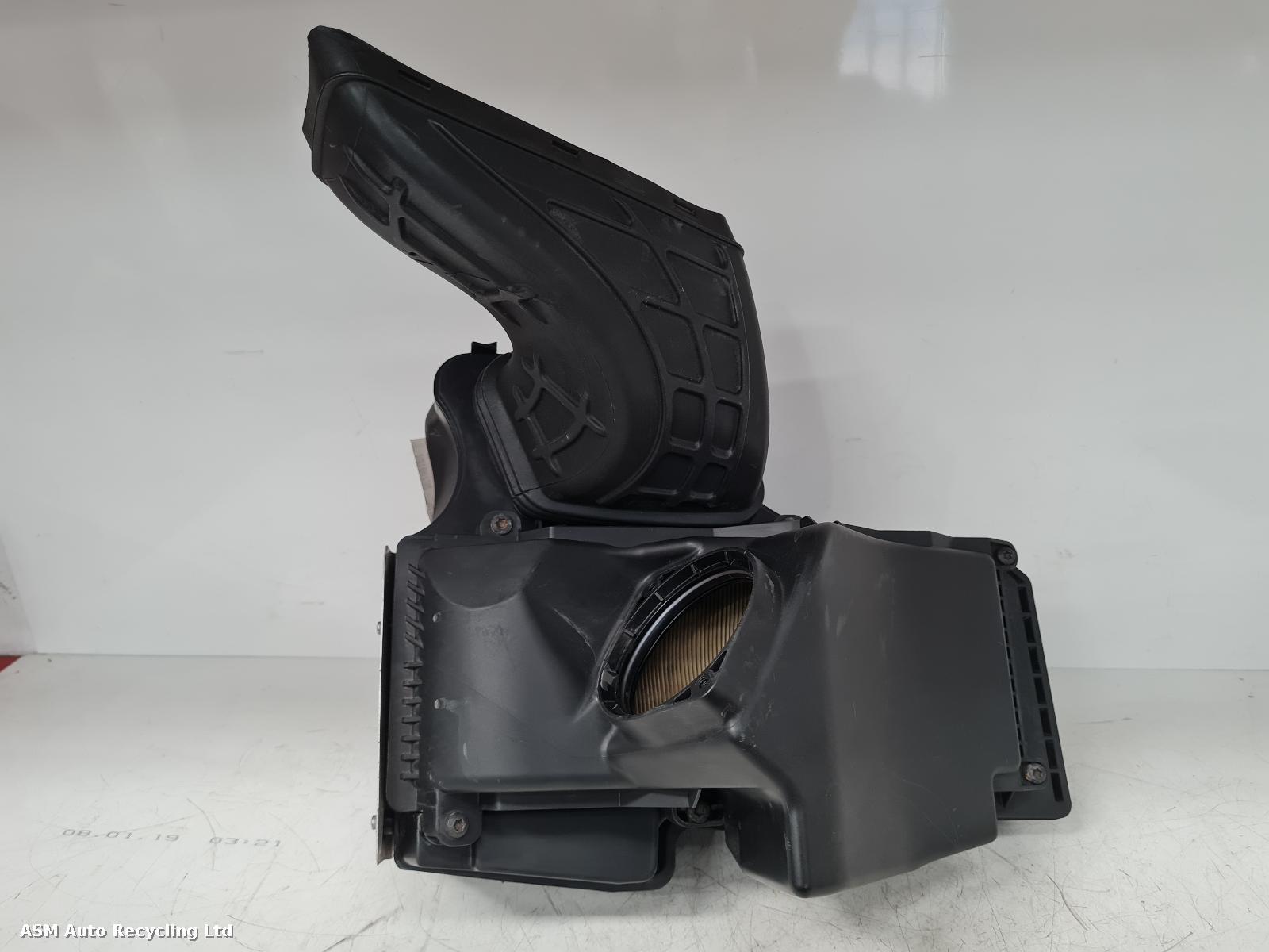 View Auto part Air Cleaner/Box Audi A5 2009