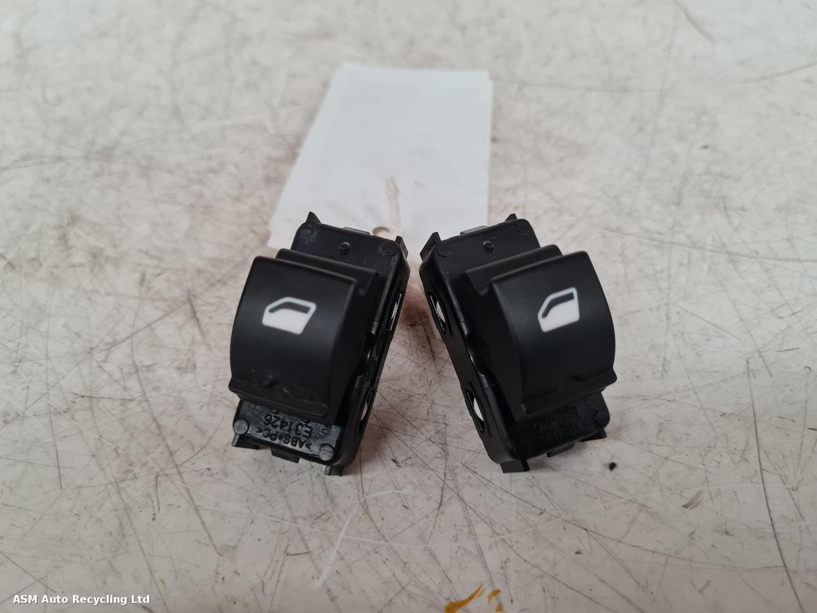 View Auto part Elect. Window Switch Peugeot 2008 2016