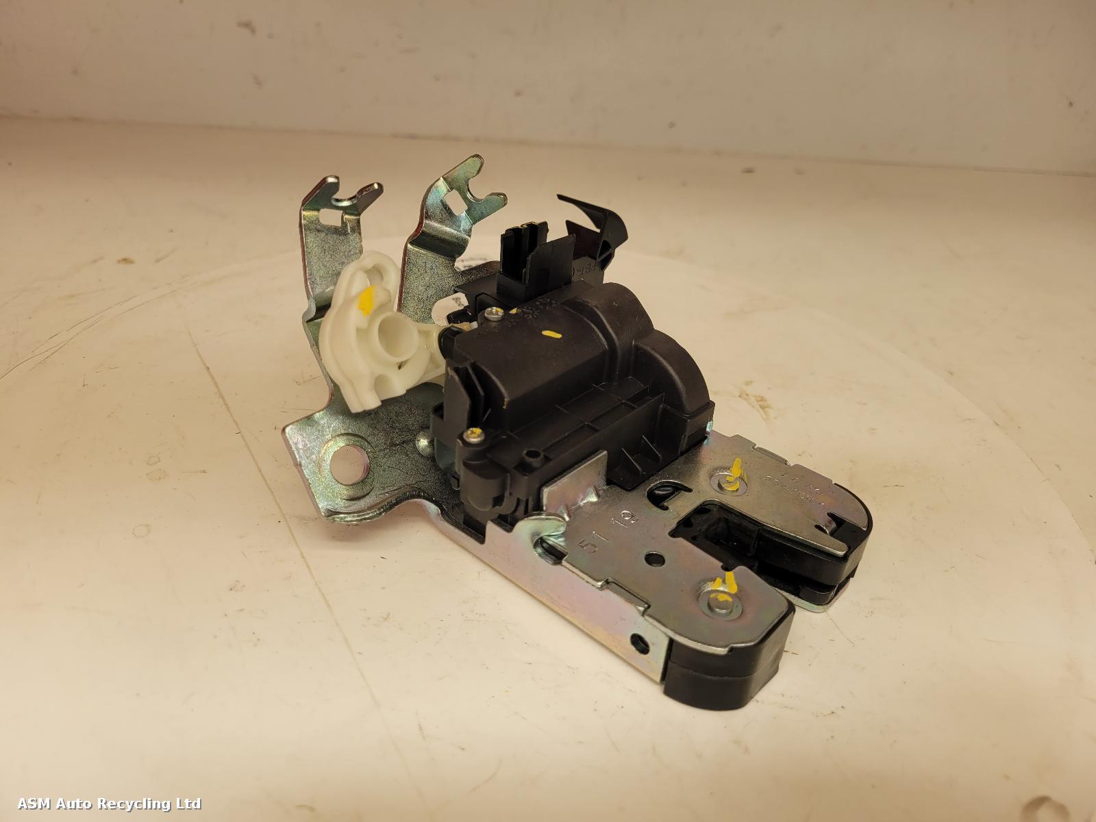 View Auto part Bootlid/Tailgate Lock Audi A4 2020