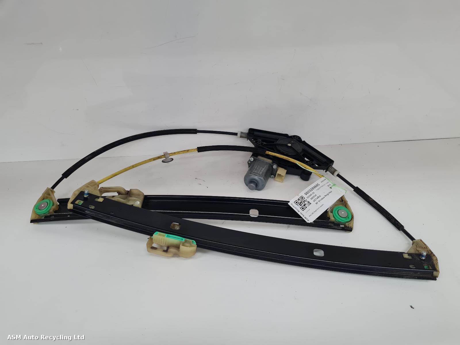 View Auto part RF Window Regulator Skoda Octavia 2016