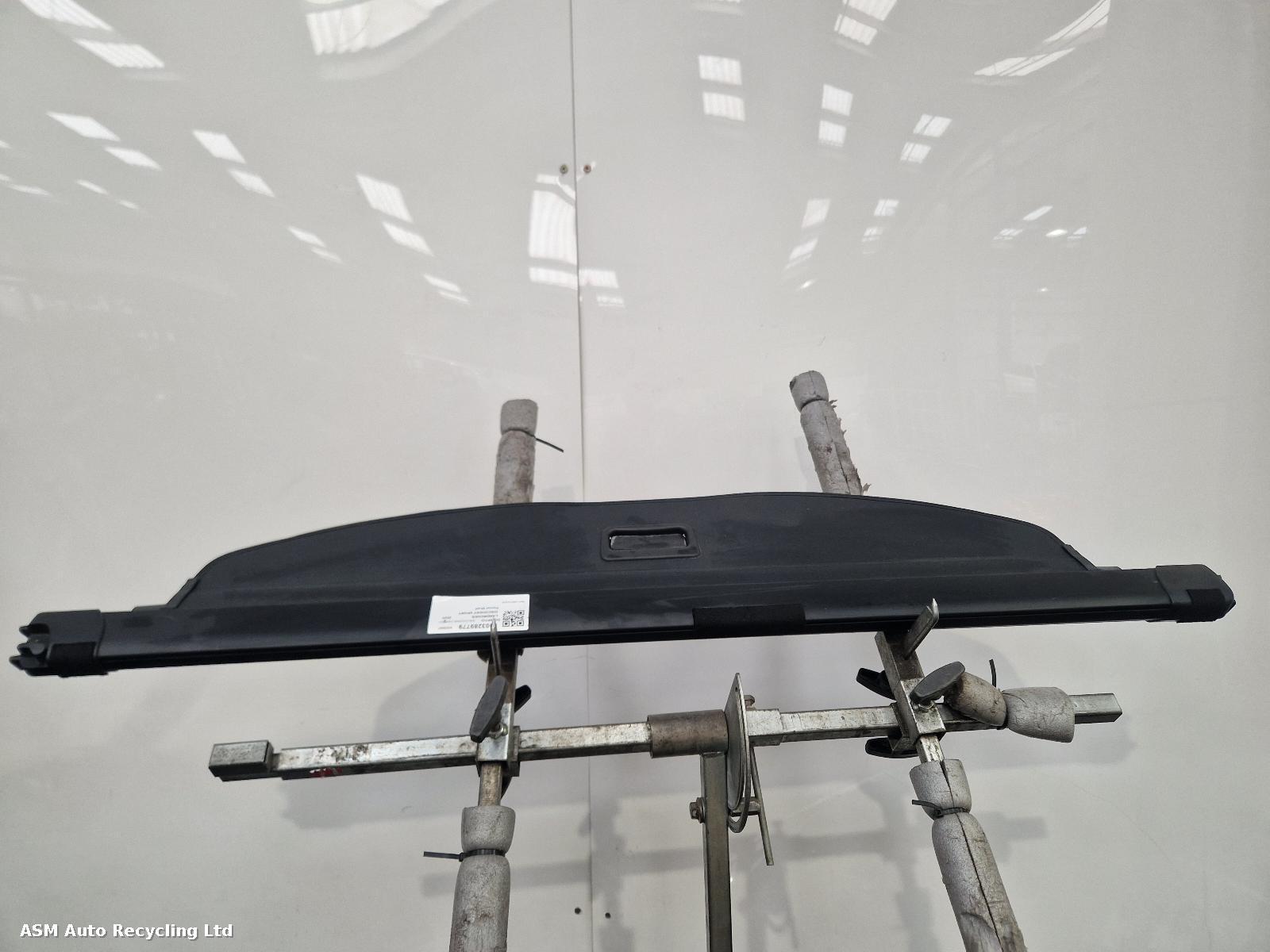 View Auto part Parcel Shelf Land Rover Discovery Sport 2020