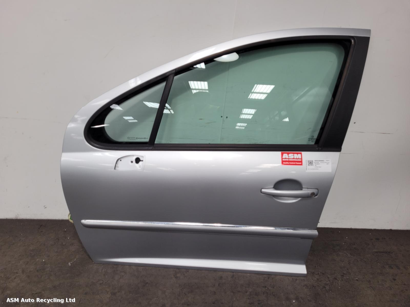 View Auto part L Front Door Peugeot 207 2011