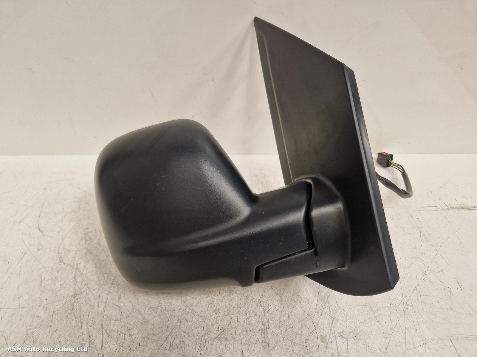 View Auto part R Door Mirror Citroen Dispatch 2018