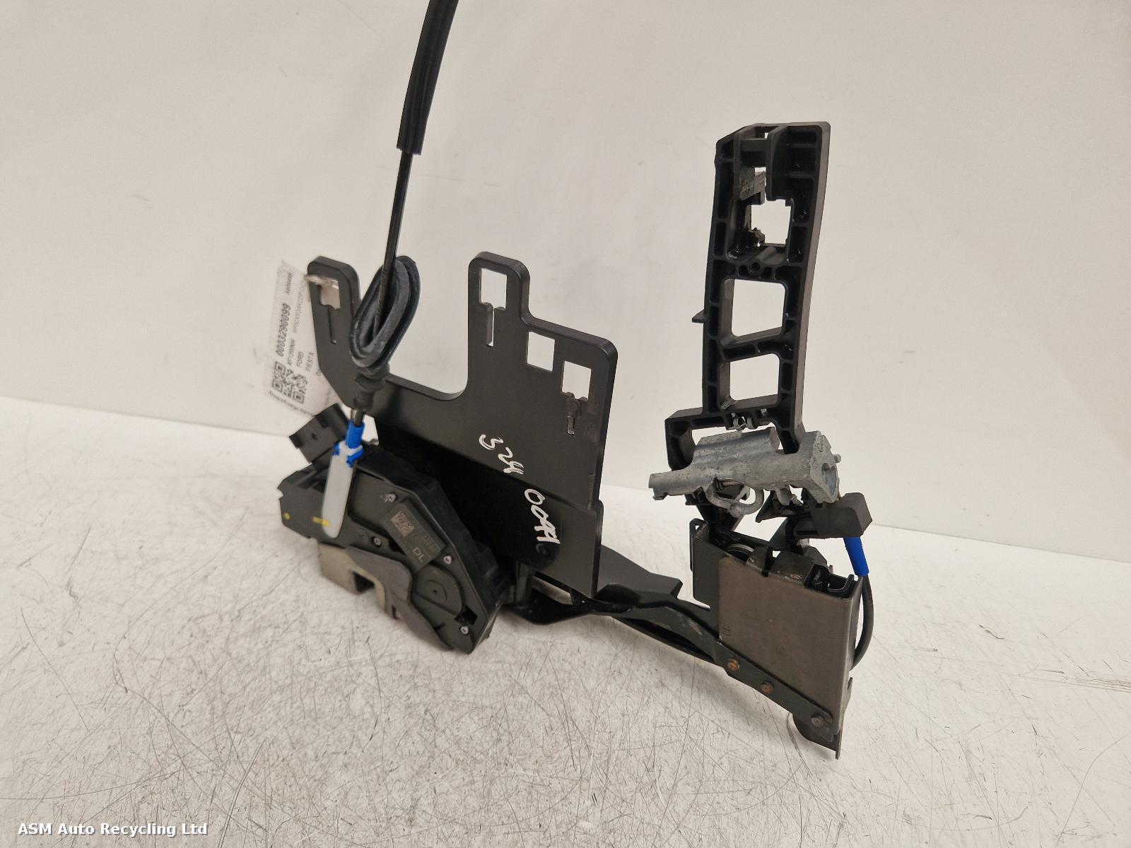 View Auto part Door Lock Assembly Ford Fiesta 2013