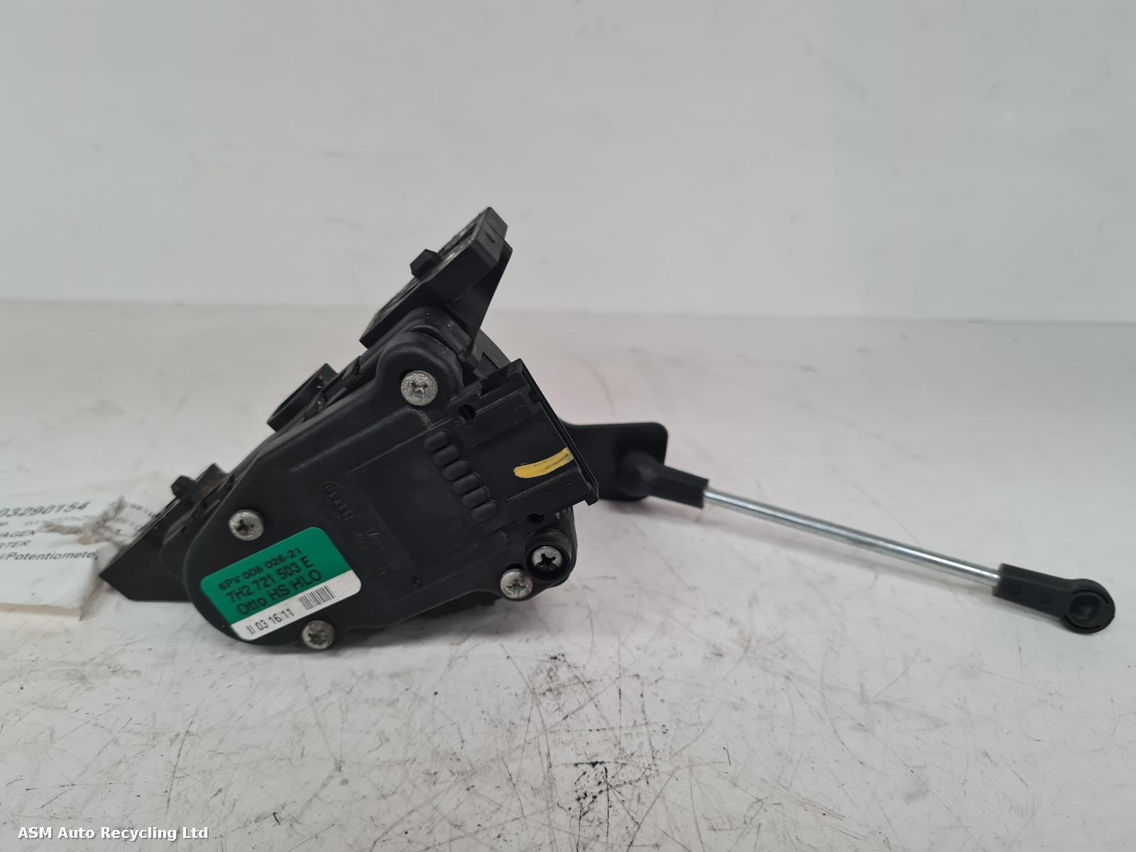 View Auto part Pedal Potentiometer Volkswagen Transporter 2011