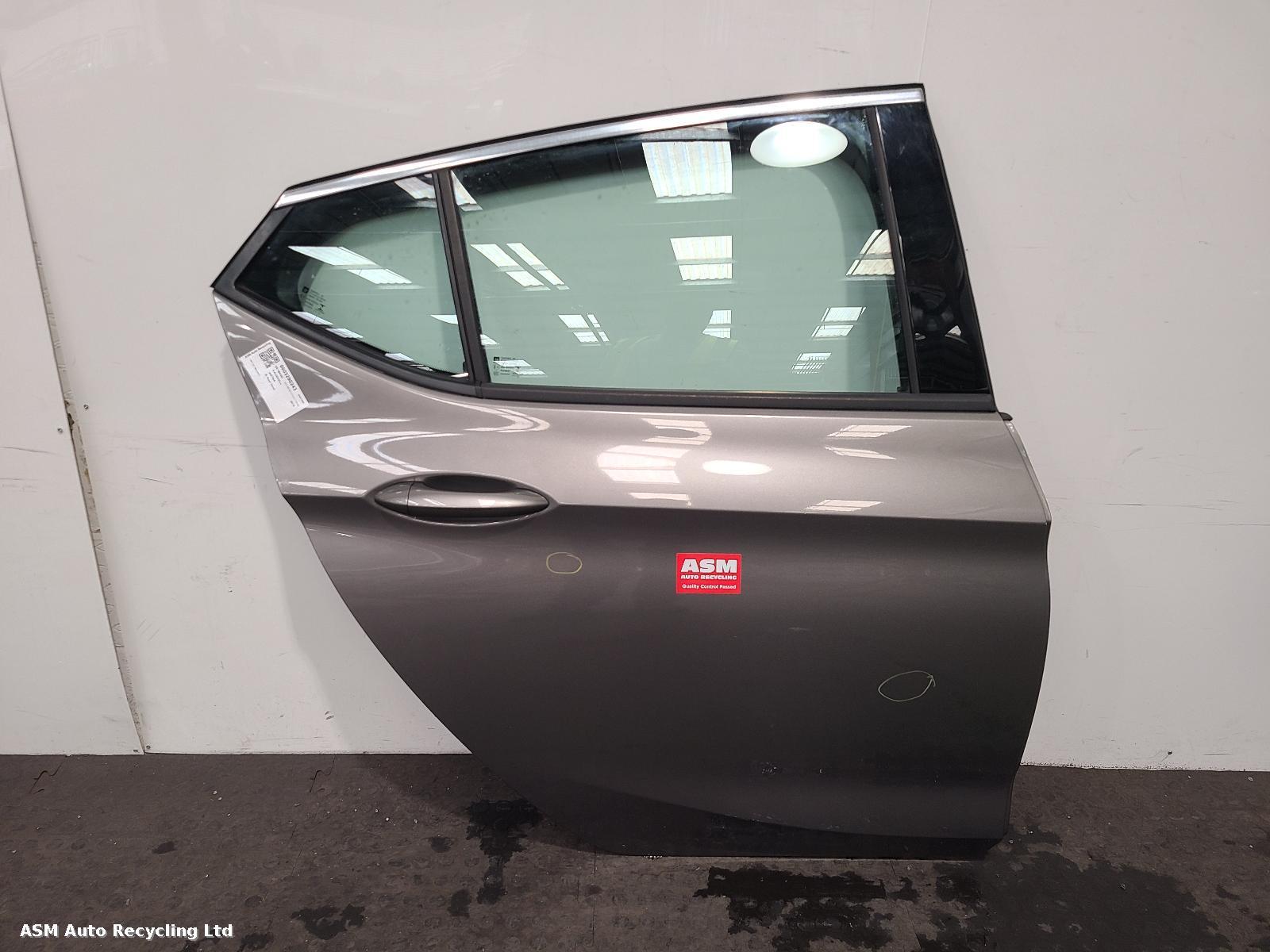 View Auto part R Rear Door Vauxhall Astra 2016