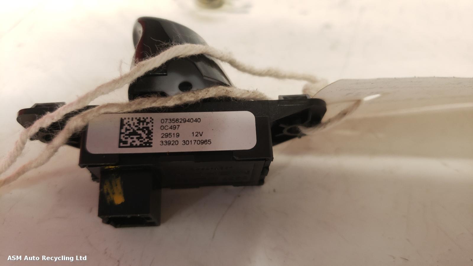 View Auto part Elect. Window Switch Fiat 500 2021