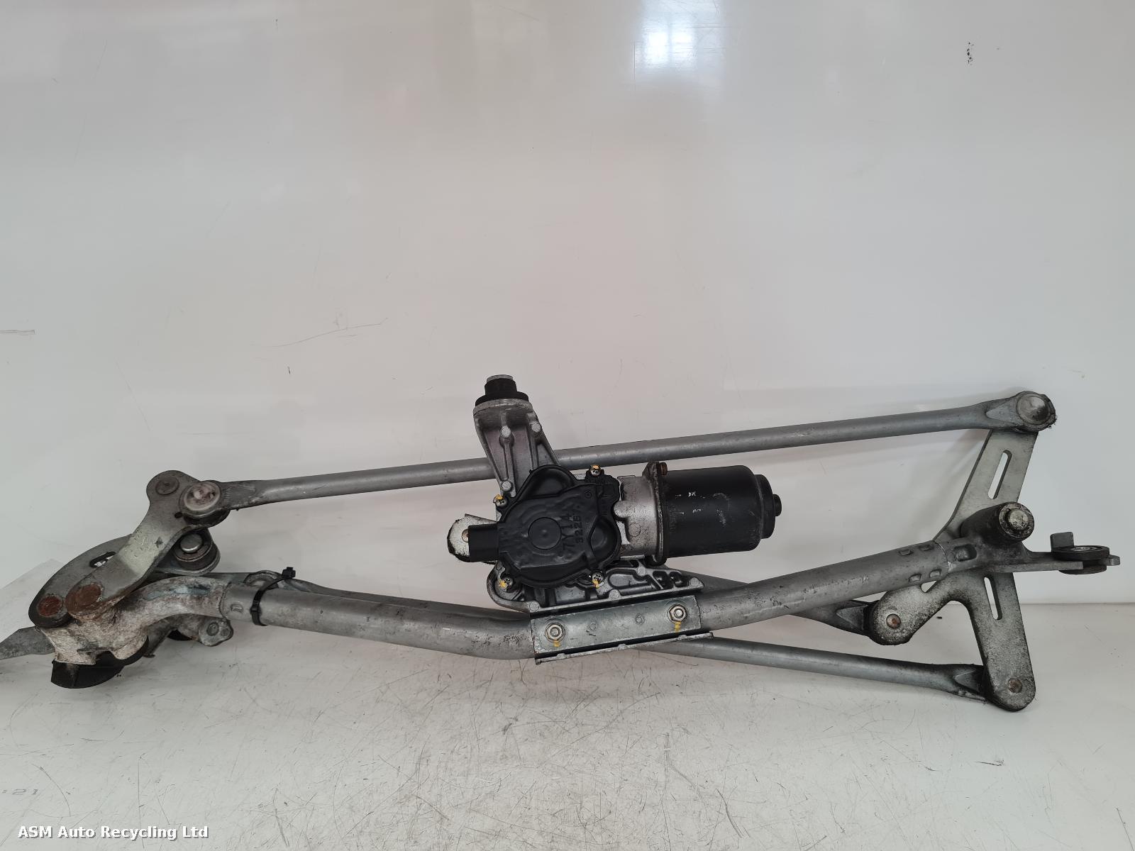 View Auto part Wiper Motor Front Honda Civic 2008