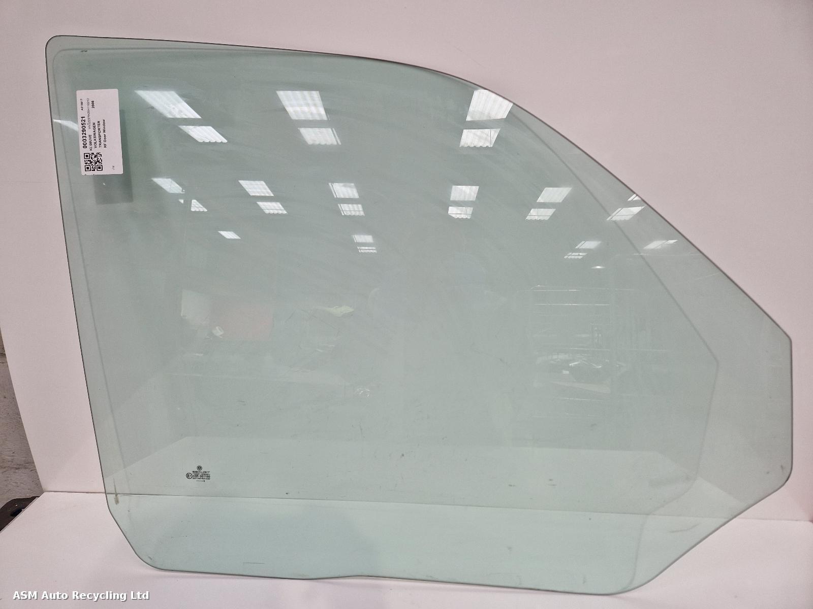 View Auto part RF Door Window Volkswagen Transporter 2008