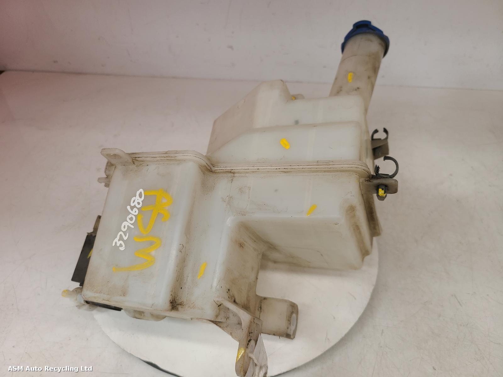 View Auto part Washer Bottle Hyundai I10 2009