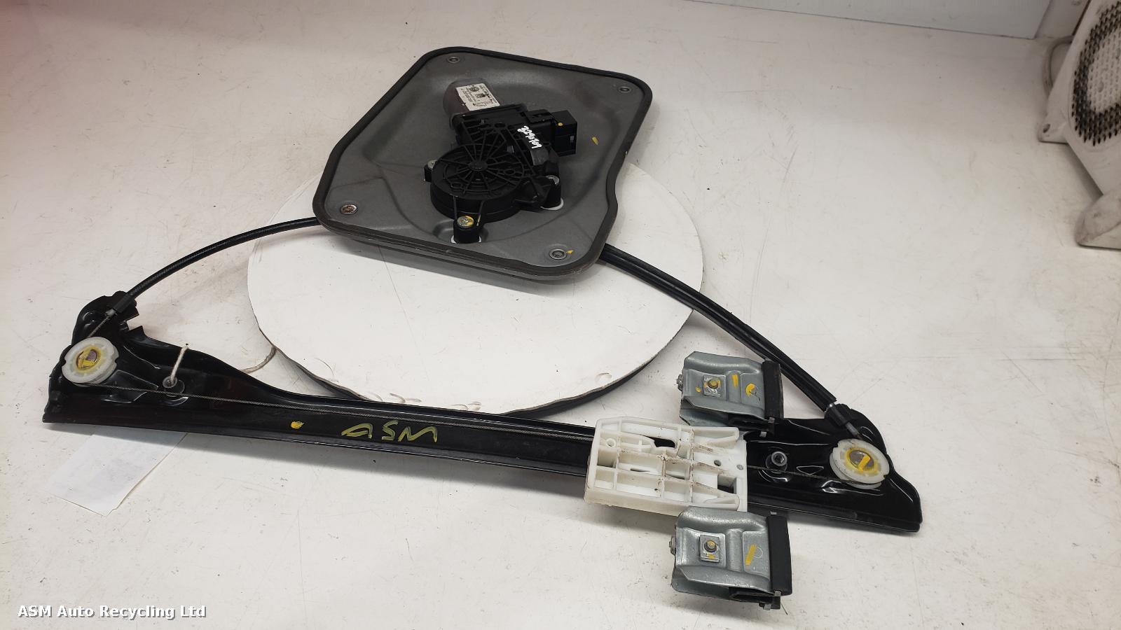View Auto part LF Window Regulator Skoda Fabia 2011