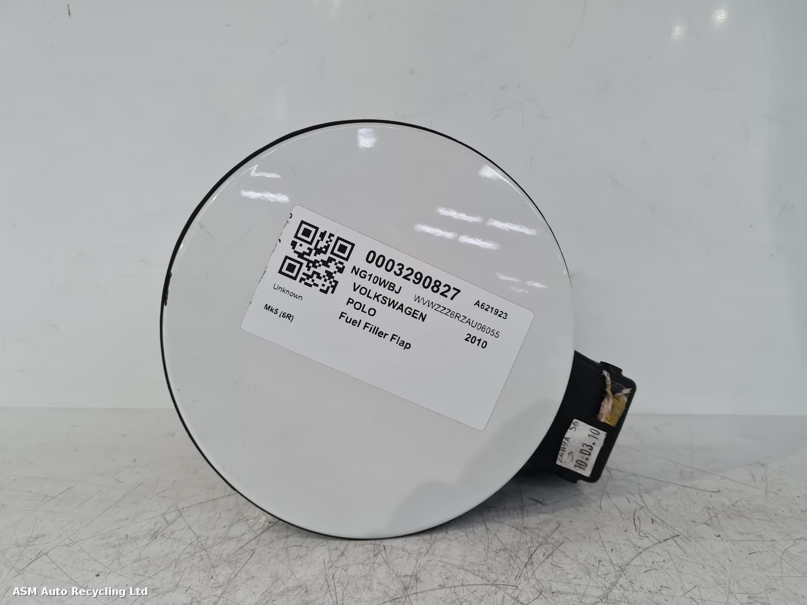 View Auto part Fuel Filler Flap Volkswagen Polo 2010