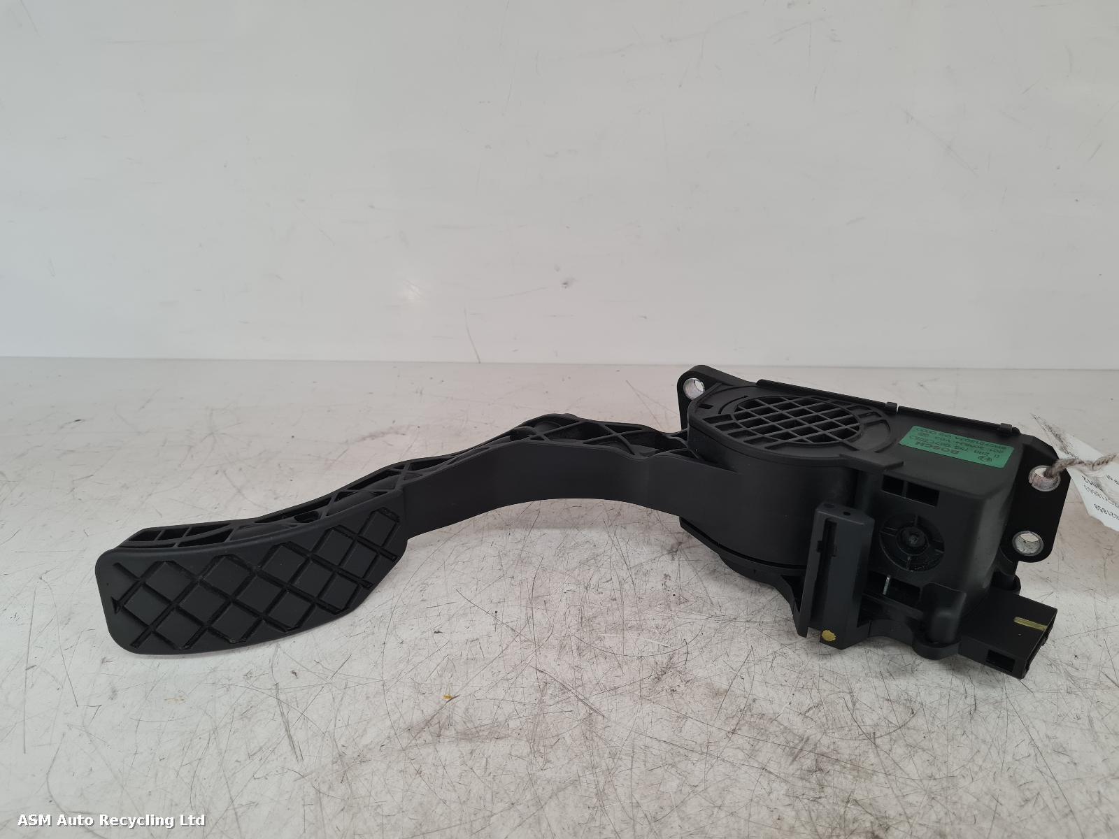 View Auto part Pedal Potentiometer Volkswagen Polo 2012