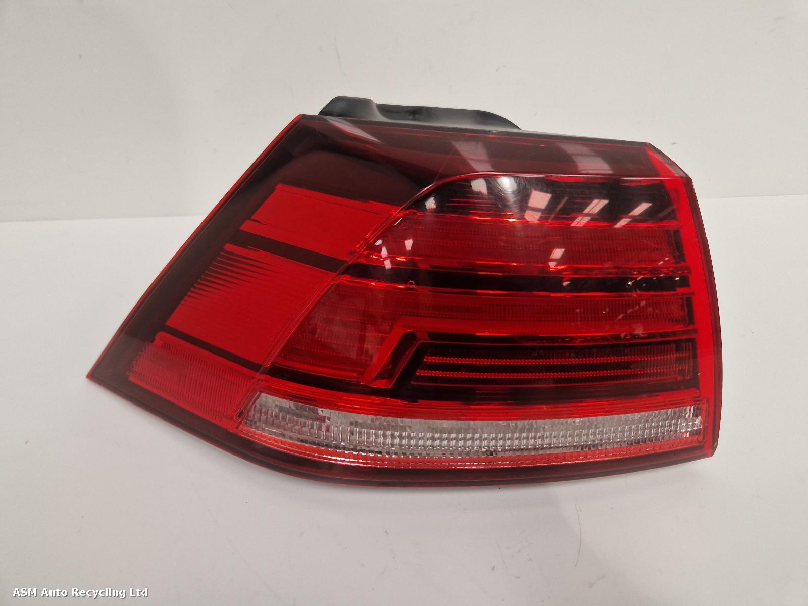 View Auto part L Taillight Volkswagen Golf 2017