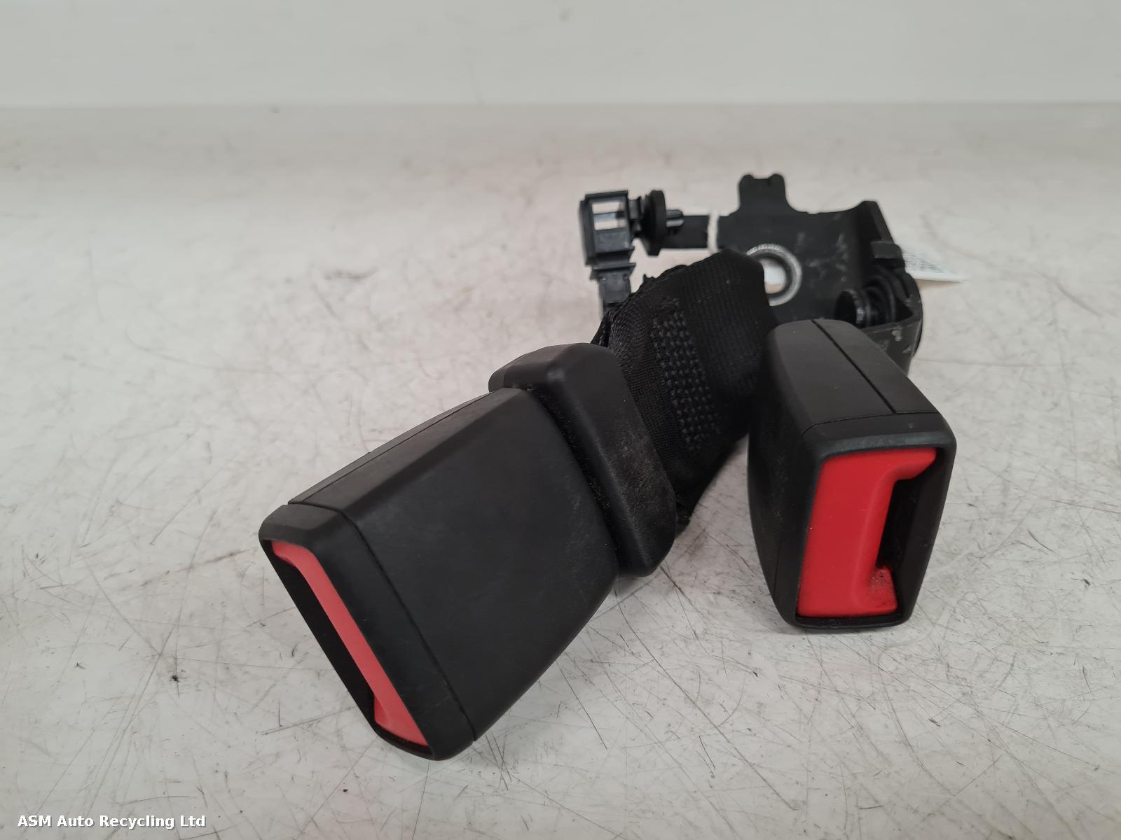 View Auto part Seat Belt Volkswagen Polo 2021