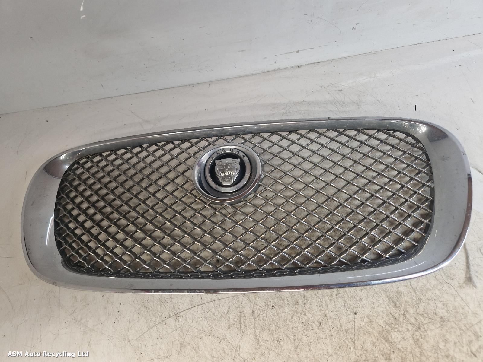 View Auto part Grille Jaguar Xf 2010