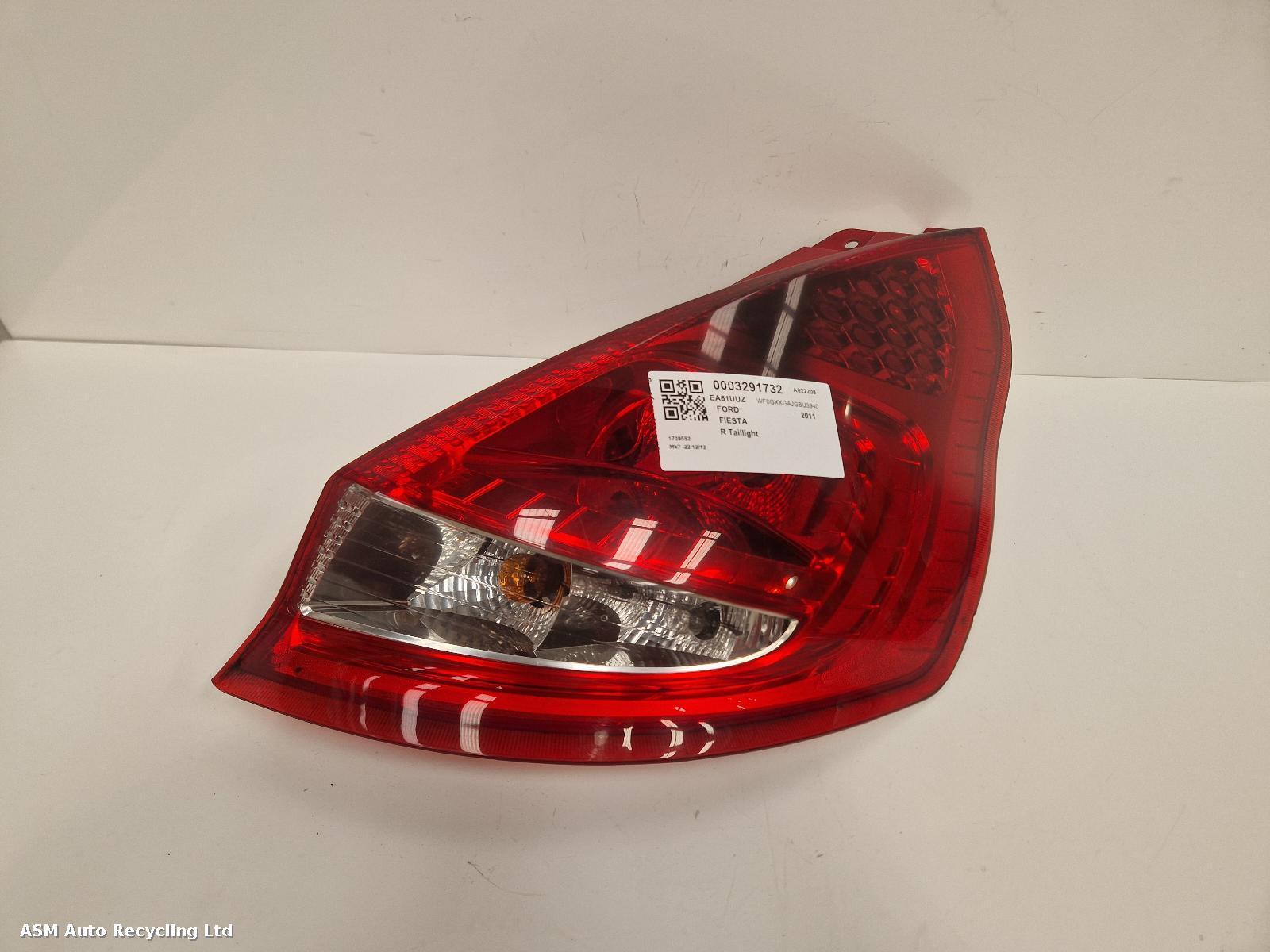 View Auto part R Taillight Ford Fiesta 2011