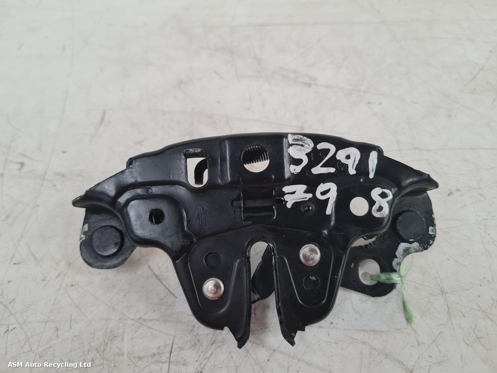 View Auto part Bonnet Latch Nissan Qashqai 2015