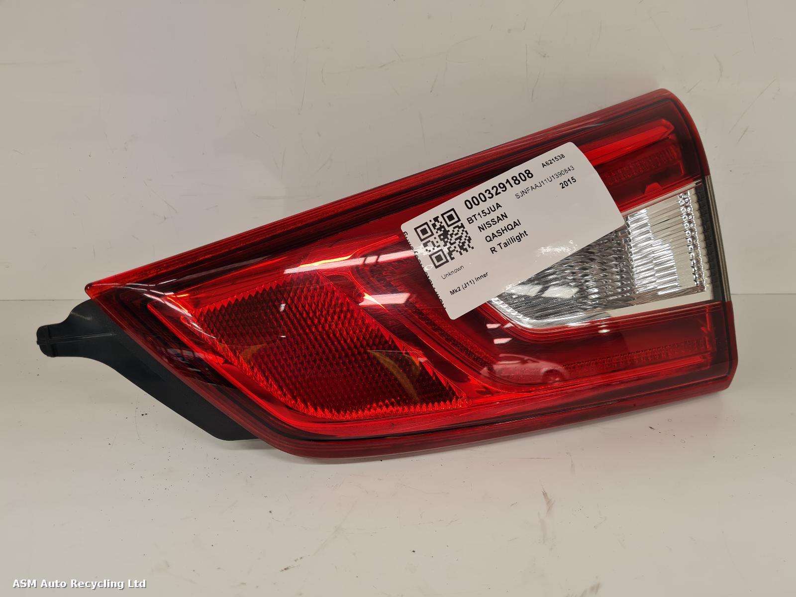 View Auto part R Taillight Nissan Qashqai 2015