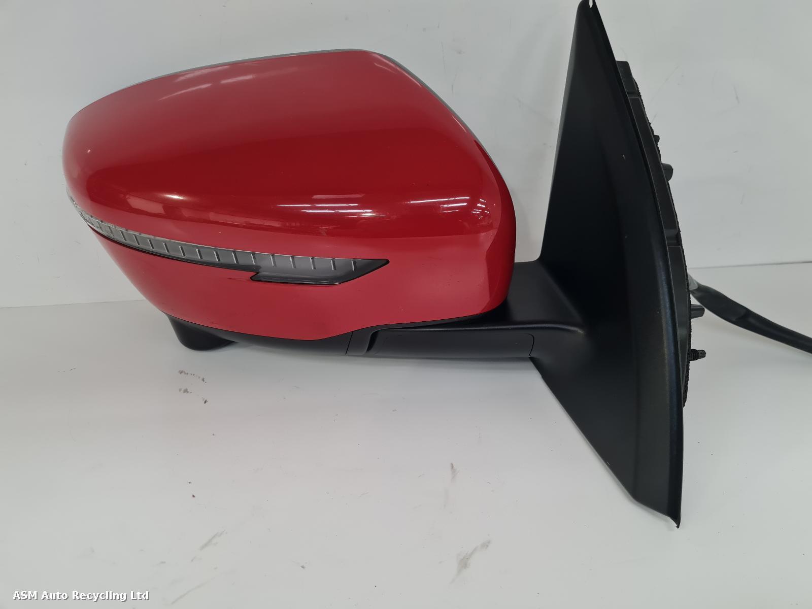 View Auto part R Door Mirror Nissan Qashqai 2015