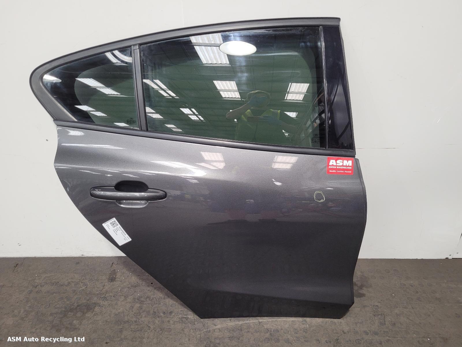 View Auto part R Rear Door Ford Focus 2023
